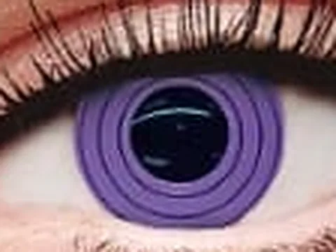 Lente de contacto de color Anyday ZY-105: violeta con anillos, en un ojo