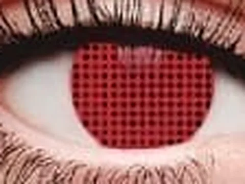 Lente de contacto de color Anyday ZY-725: malla roja, en un ojo